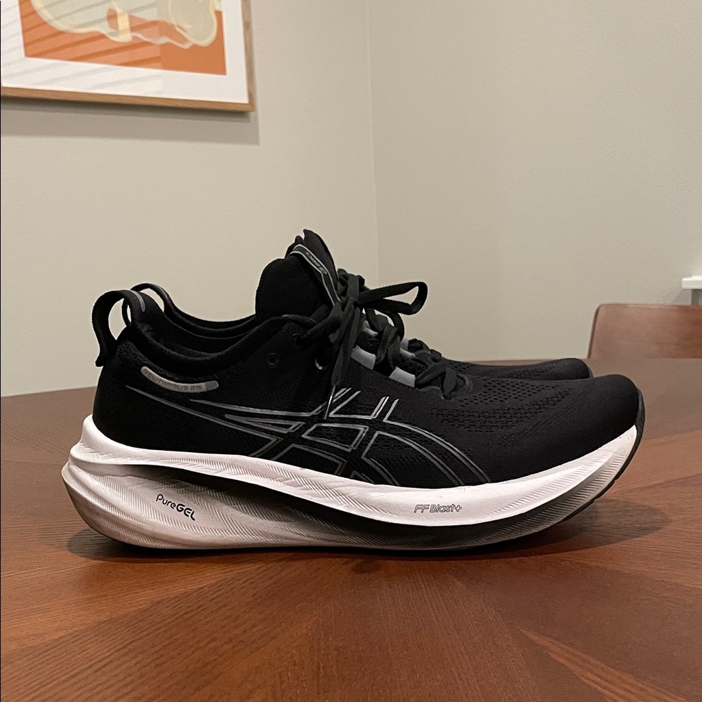 ASICS Gel-Nimbus 26 Running Shoes (Men’s 9.5)